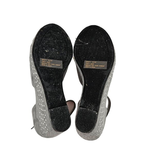 Bijou By AJ Valenci Gray Studded Peep-Toe Wedge Sandals Size 8.5W Fabric Upper - Picture 3 of 9